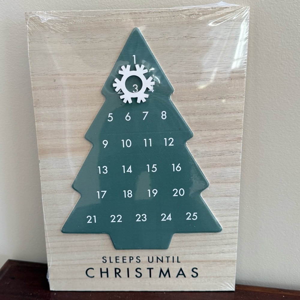 New! Target Bullseye Playground Magnetic Advent Christmas Countdown Wood Sign